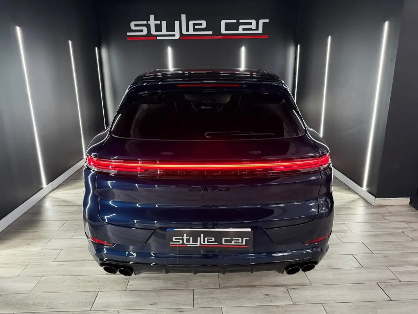 Porsche Cayenne S E-Hybrid Black Edition Aut. Azul - 2
