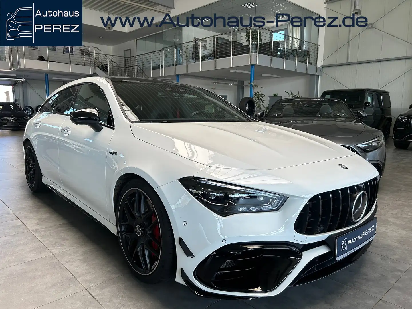 Mercedes-Benz CLA 45 AMG s 4M PREMIUM+ 94.784 Bílá - 1