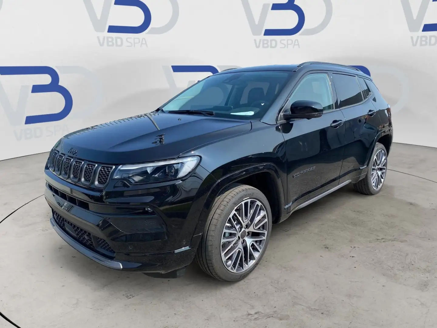 Jeep Compass E-Hybrid My24 Summit 1.5 Turbo T4 E-Hybrid 130cv Noir - 1
