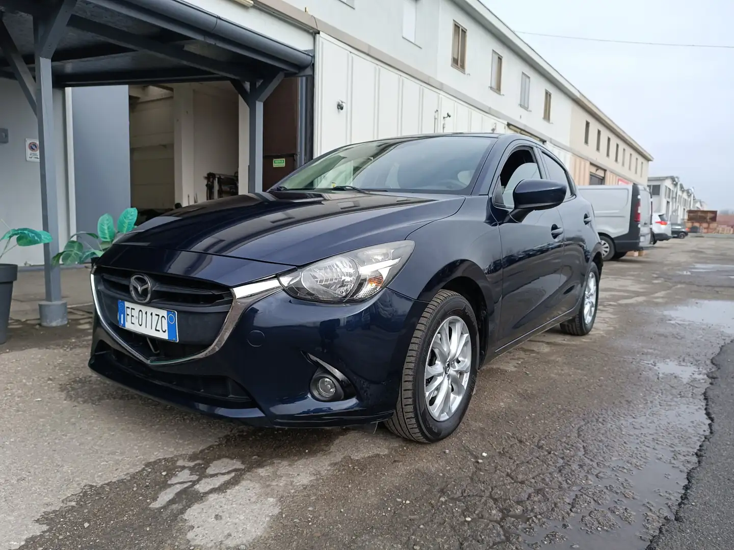 Mazda 2 2 1.5d Evolve 105cv Blu/Azzurro - 1