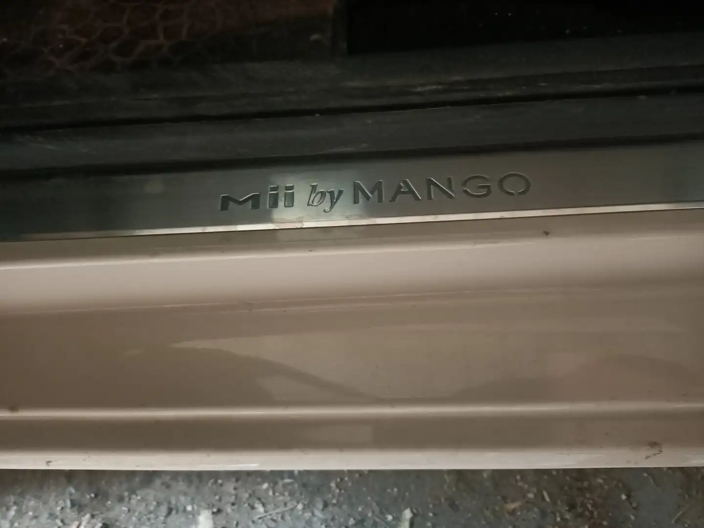 SEAT Mii Mango Beige - 1