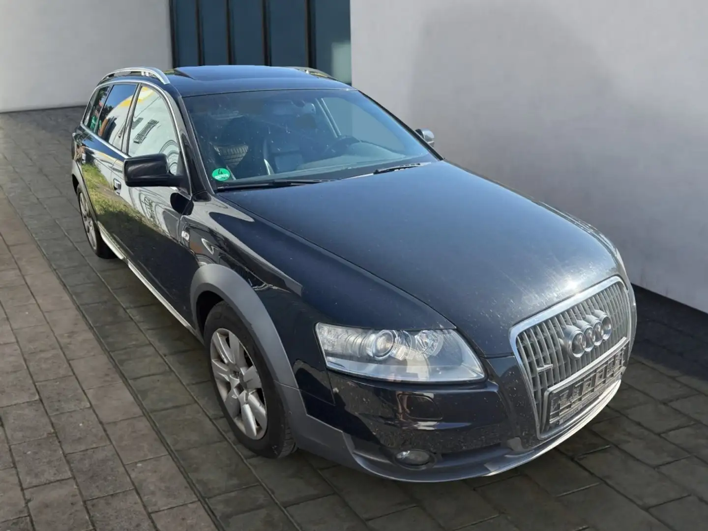 Audi A6 allroad quattro 3.0 TDI*Navi*Leder* Klima Xenon Navi Zwart - 1