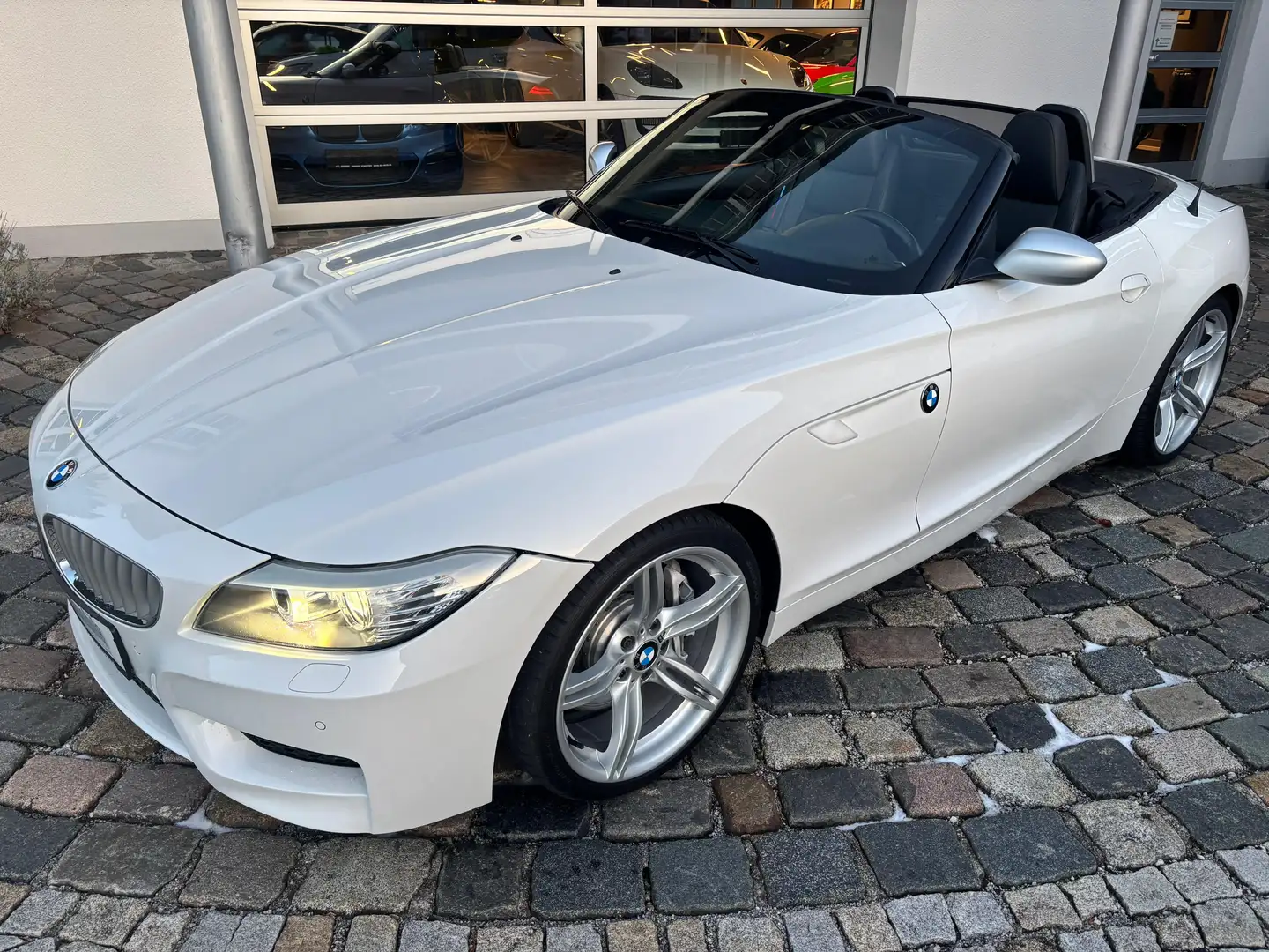 BMW Z4 35is Original 36900km! Nav|StzHzg|HiFi|PDC Weiß - 1
