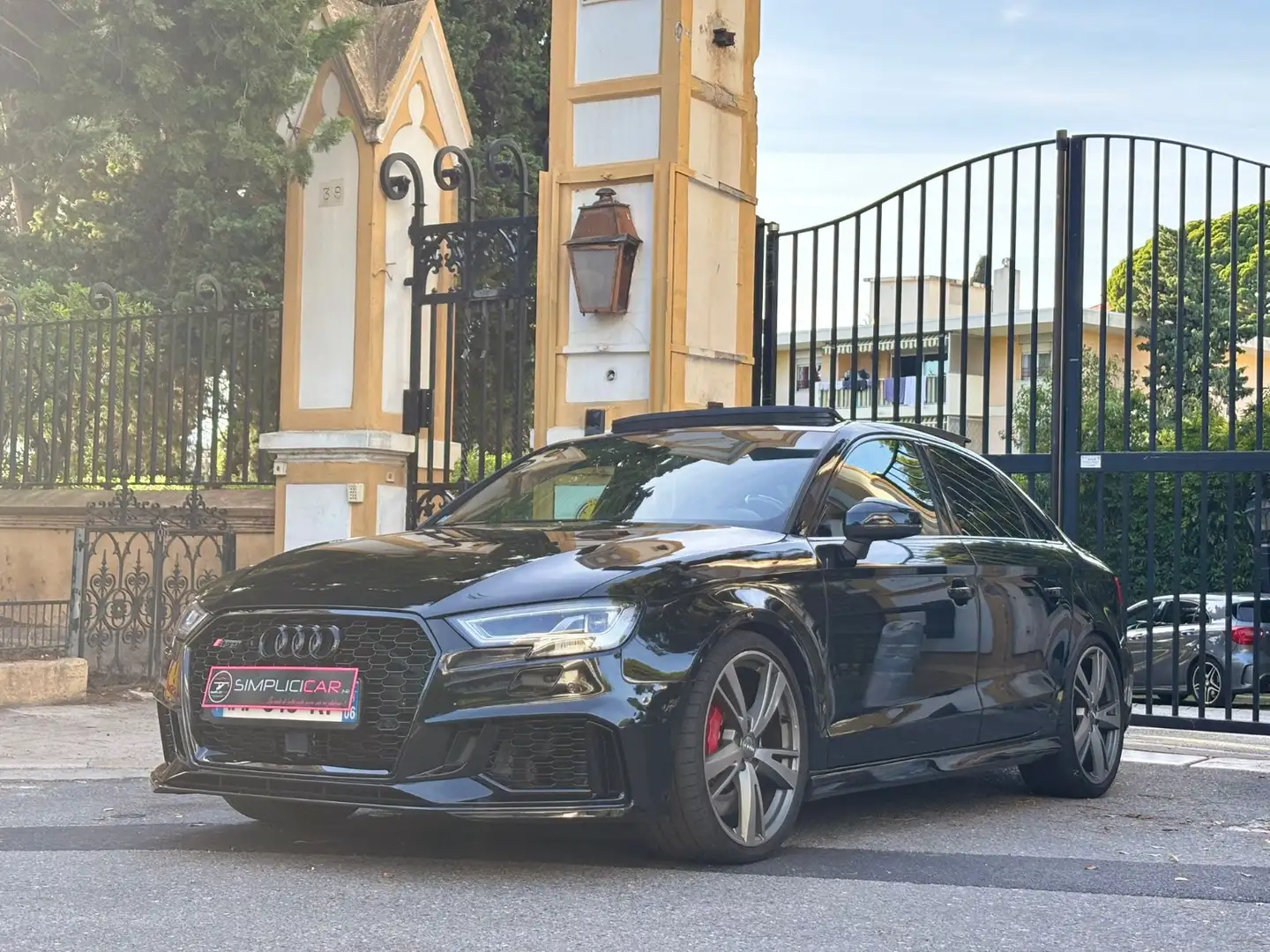 Audi RS3 RS3 Berline 2.5 TFSI 400 S tronic 7 Quattro Noir - 1