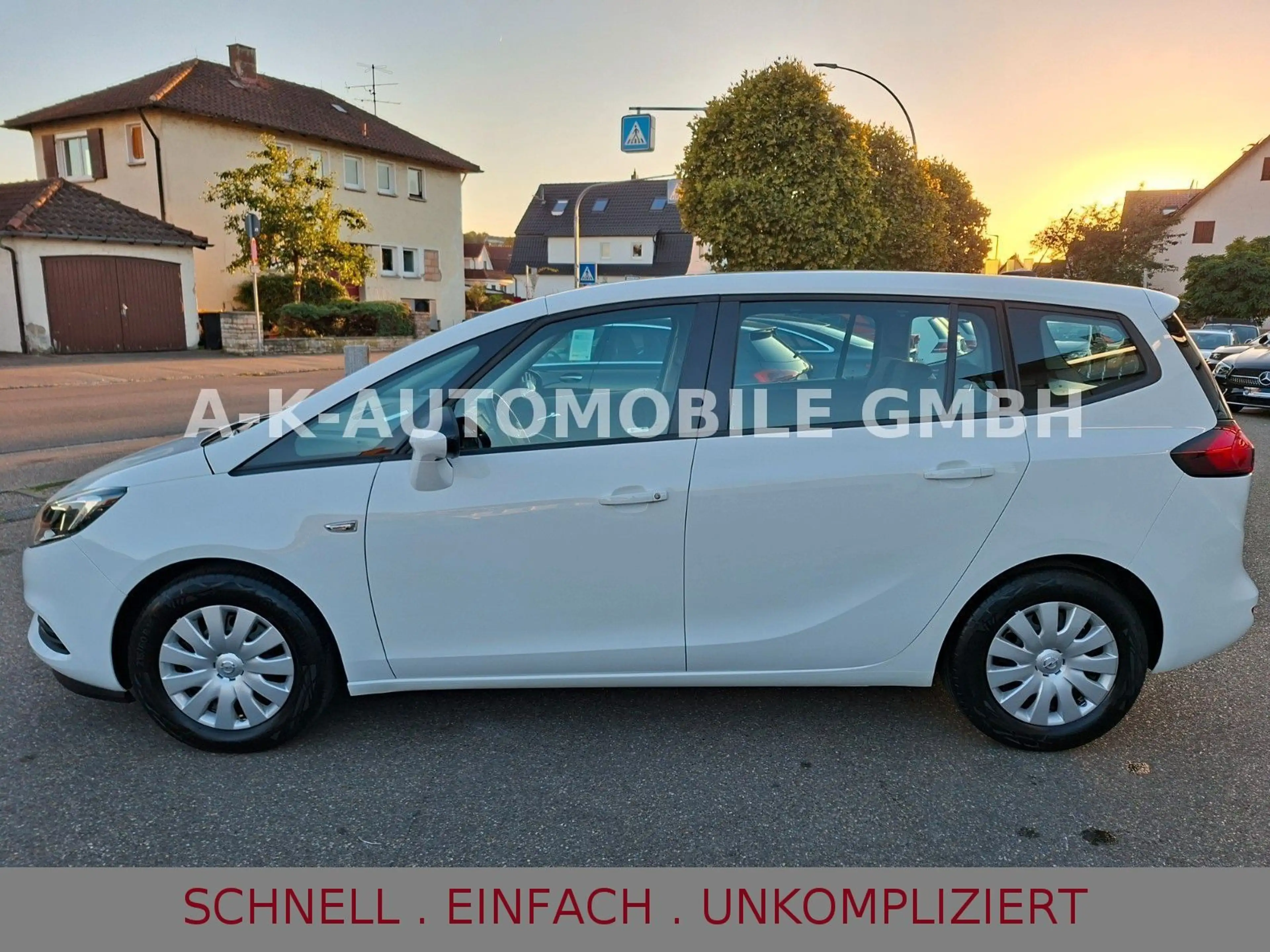 Opel Zafira Tourer — photo 5