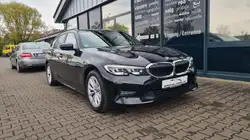 Bmw 318 d Touring AUT AG PLUS LED Apple CP