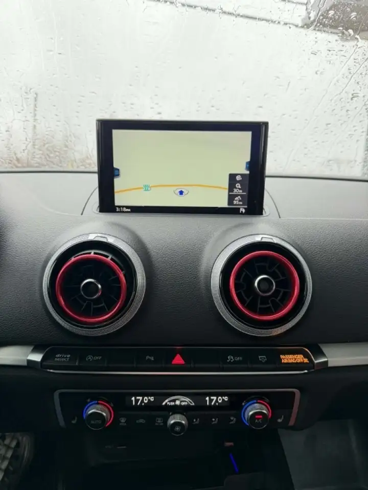 Audi S3 снимка Audi S3