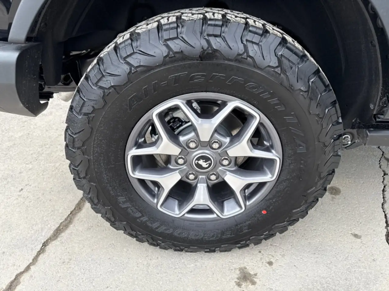 Ford Bronco снимка Ford Bronco