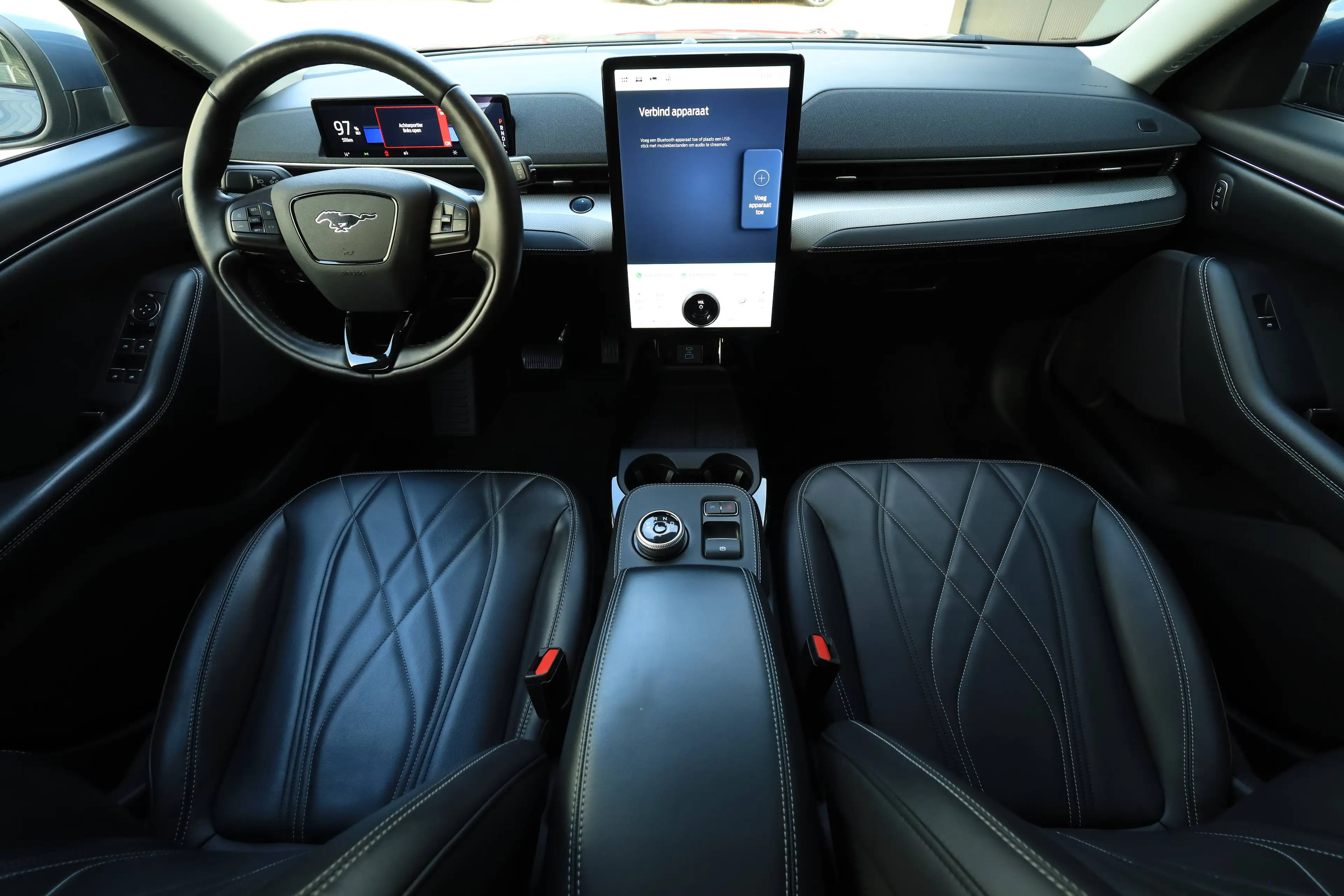 Ford Mustang Mach-E Extended RWD 98 kWh | Leder | Camera | Trekhaak | SOH 94% | 1e eigenaar | Zeer Mooi! — photo 6