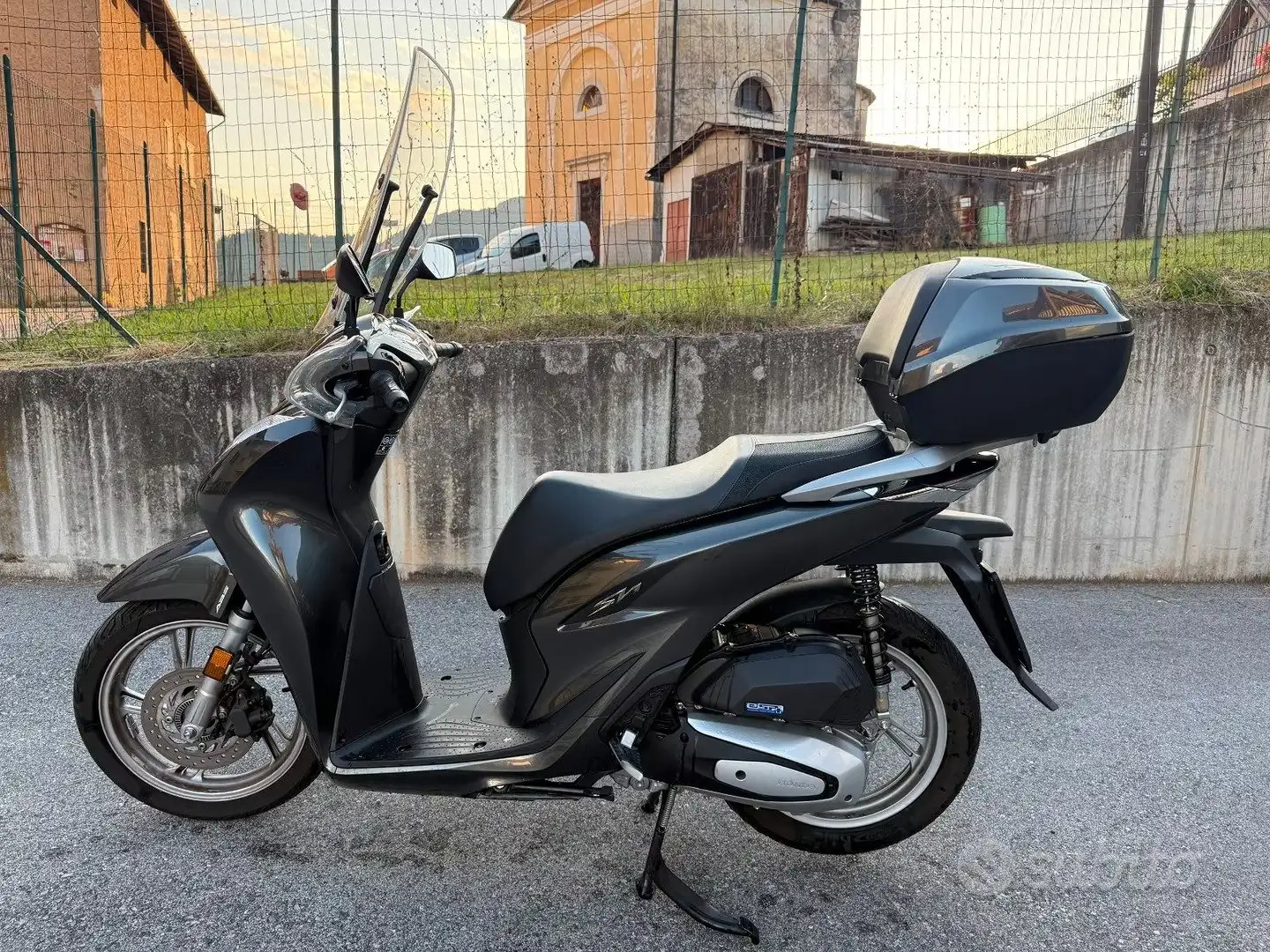 Honda SH 125 Nero - 1