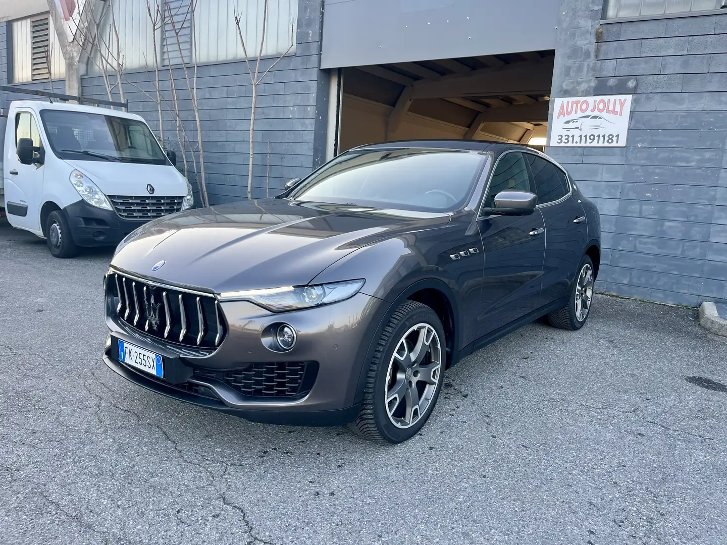 Maserati Levante 3.0 V6 250cv Euro 6 + IVA Grigio - 1