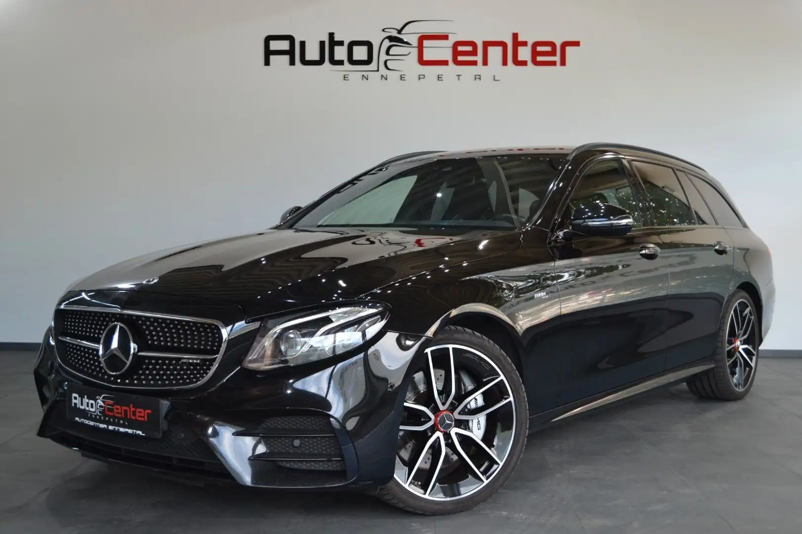 Mercedes-Benz E 53 AMG 4Matic+ T-Modell*Burmester*Carbon*20 Z. Schwarz - 1