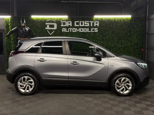 Opel Crossland X view 2