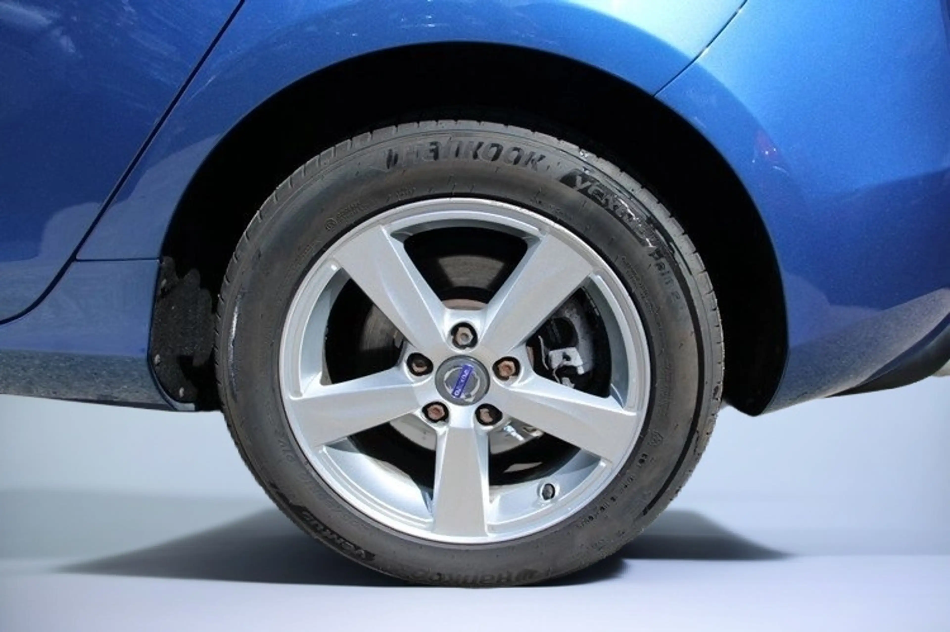 Volvo V40 1.5 T3 Polar+ Sport / lederen bekleding / stoelver — photo 8