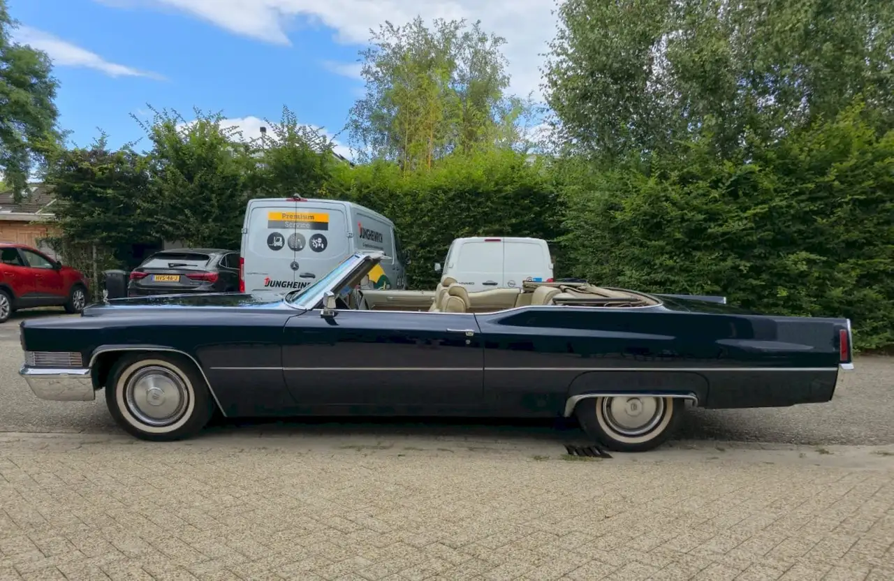 Cadillac Deville Coupe Cabriolet, foto 3
