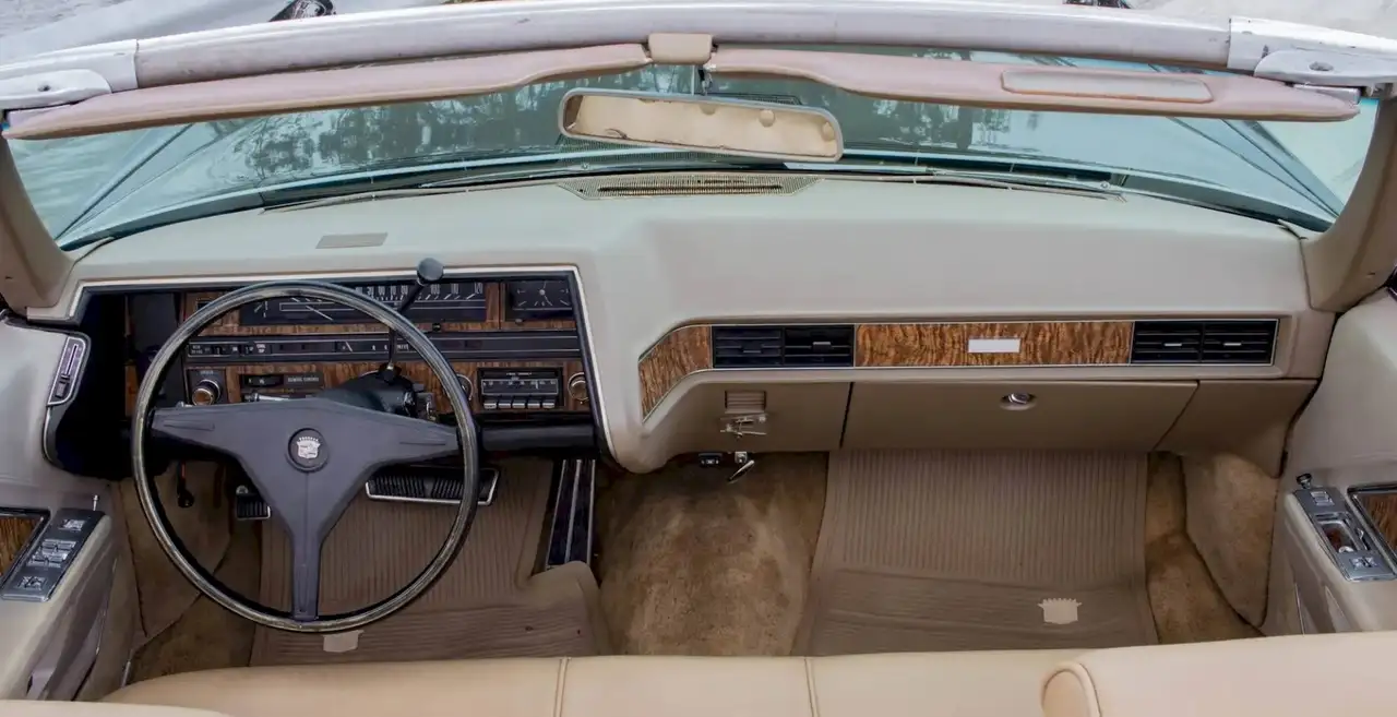 Cadillac Deville Coupe Cabriolet, foto 5