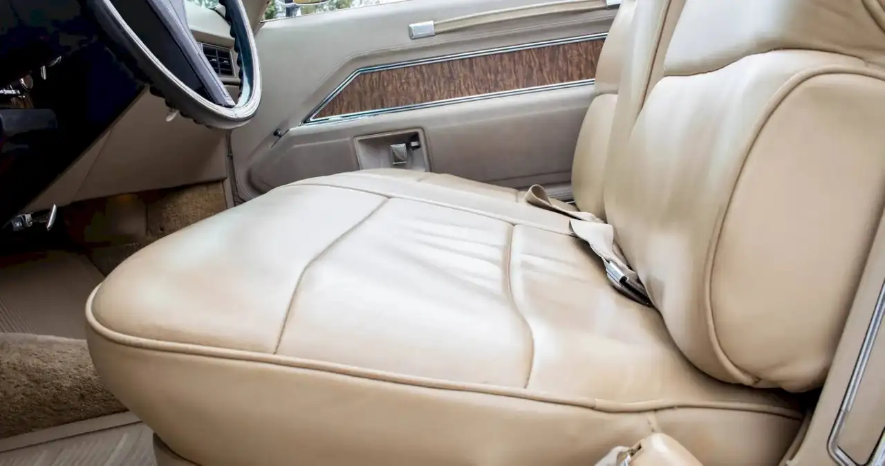 Cadillac Deville Coupe Cabriolet, foto 6