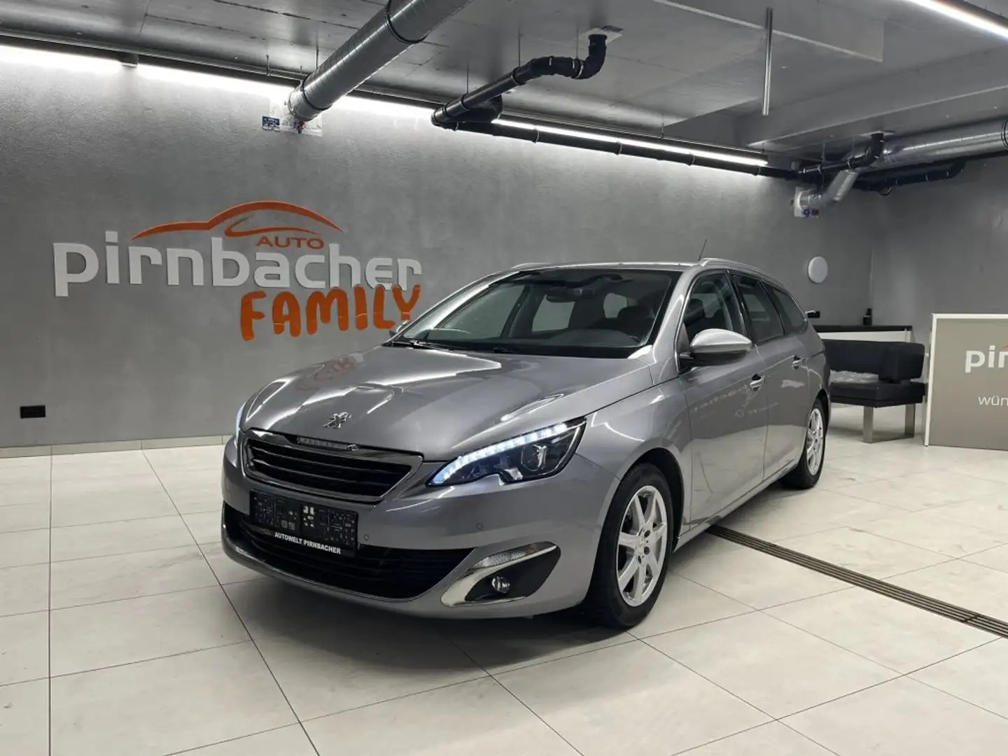 Peugeot 308 SW 1,6 BHDI Allure S&S Grigio - 1