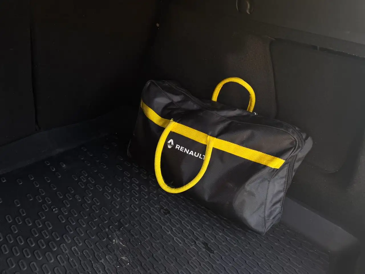 Dacia Duster — photo 29