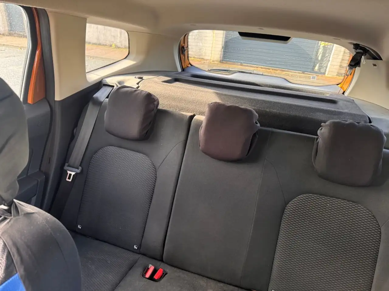 Dacia Duster — photo 9