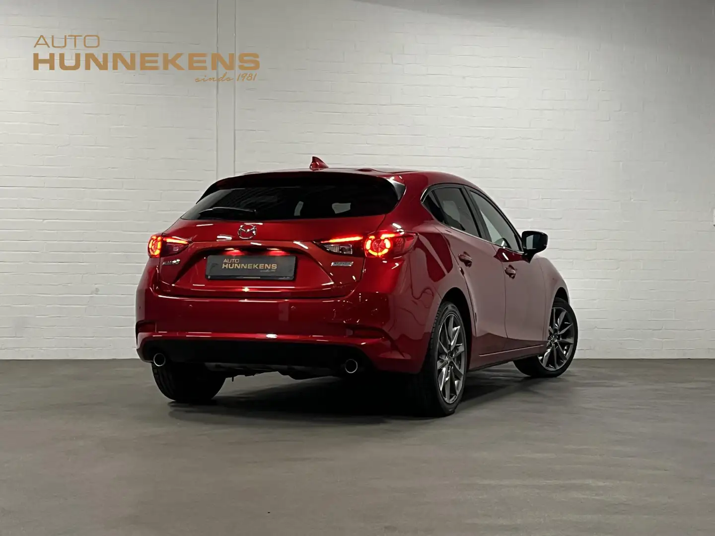 Mazda 3 2.0 SkyActiv-G 120 SkyLease GT Camera | Cruise-/Cl Rood - 2