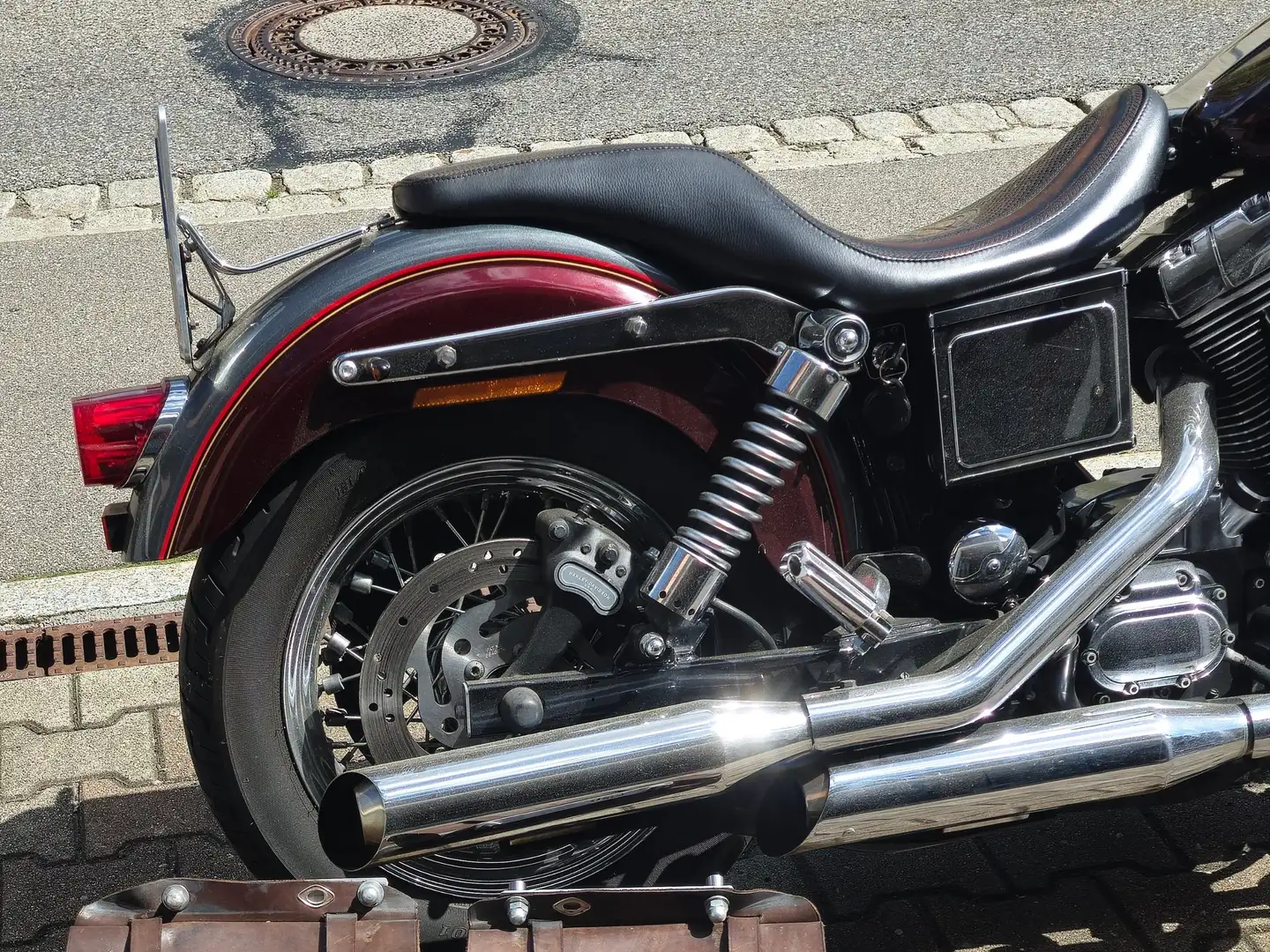 Harley-Davidson Dyna Low Rider - 1