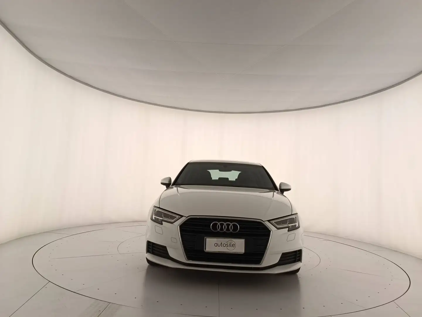 Audi A3 Sportback 30 1.6 tdi Sport 116cv Bianco - 2
