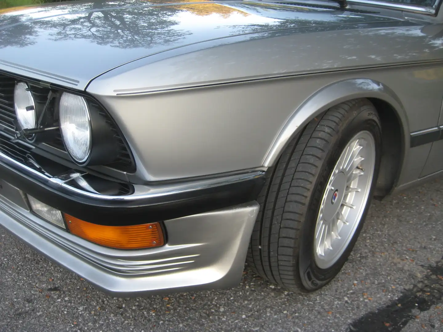 BMW 535 E28 Unfallfrei, Rostfrei, erster Lack Argintiu - 1