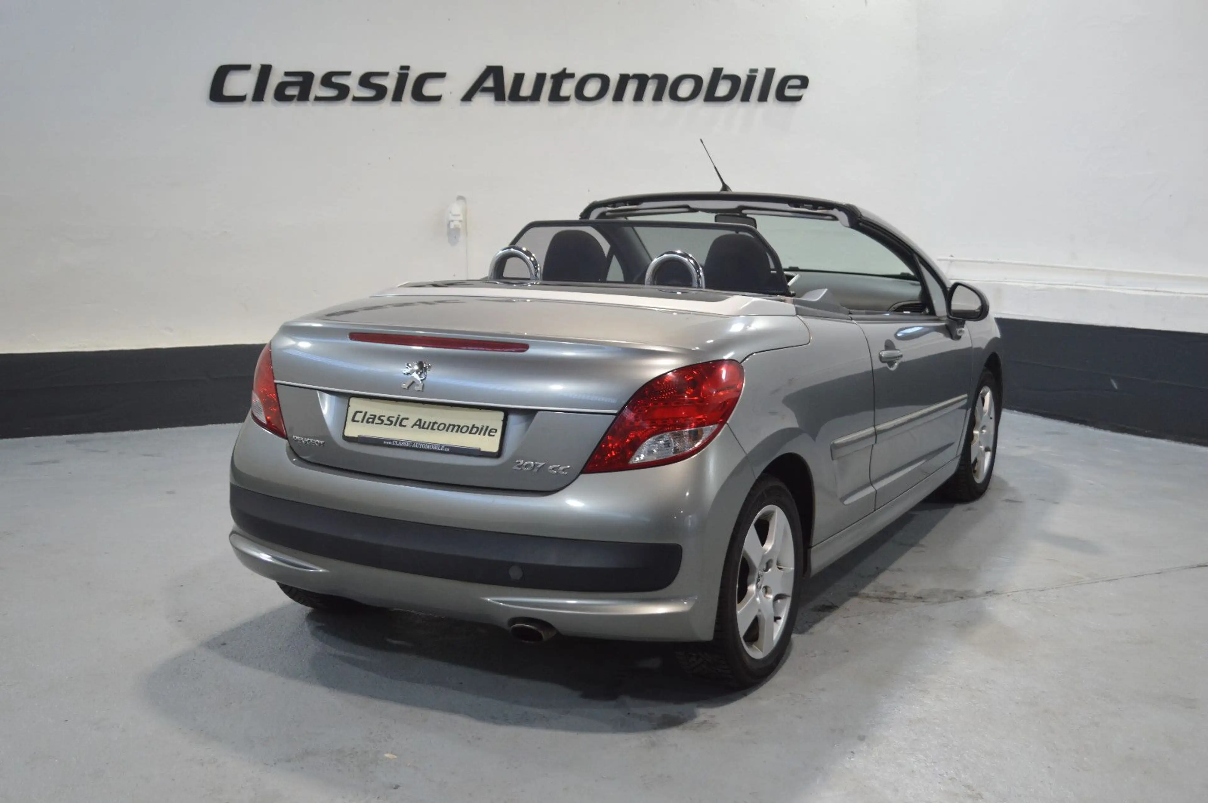 Peugeot 207 CC Cabrio Premium *Automatik* — photo 9