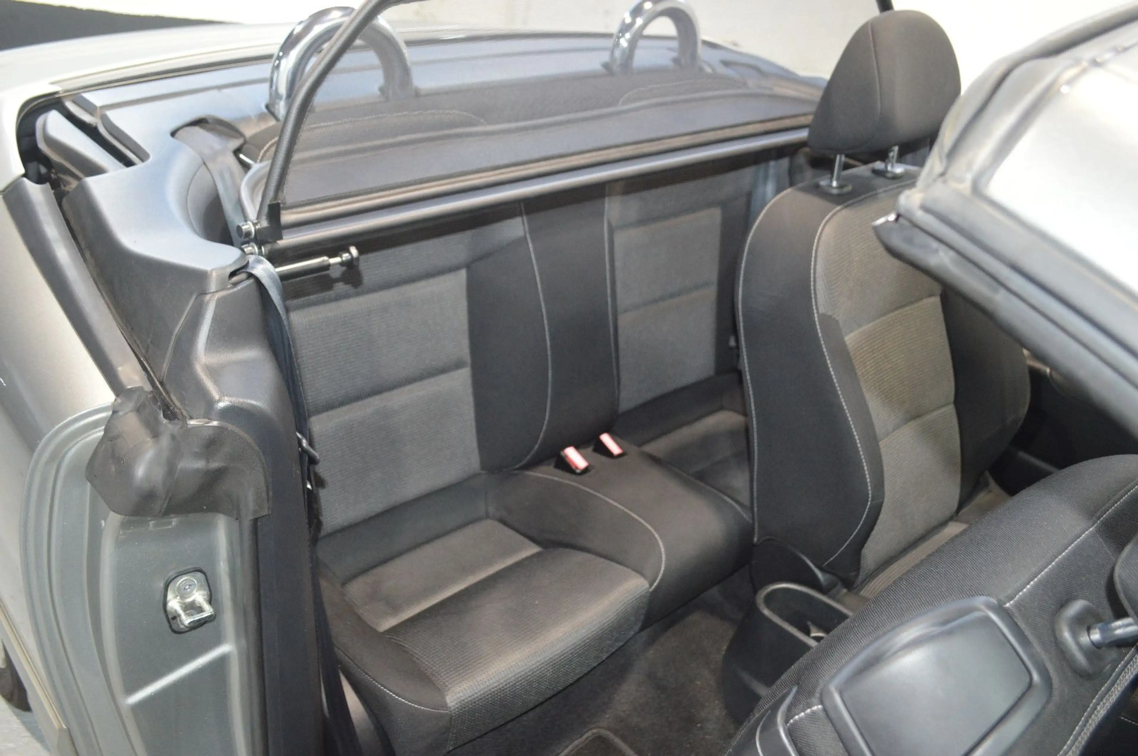 Peugeot 207 CC Cabrio Premium *Automatik* — photo 5