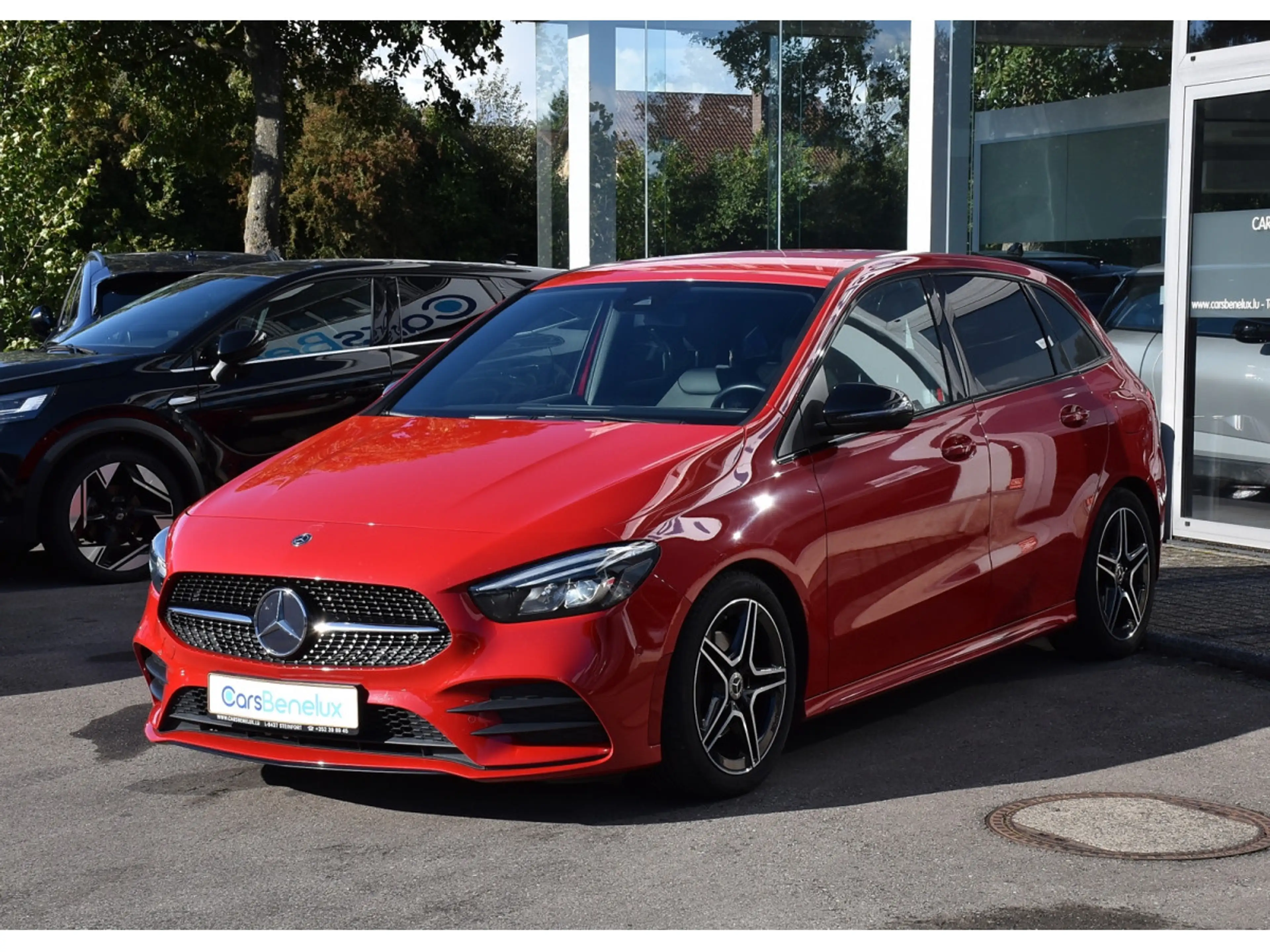Mercedes-Benz B 180 AMG Line 7G-Tronic CUIR GPS LANE CAM CARNET — photo 2