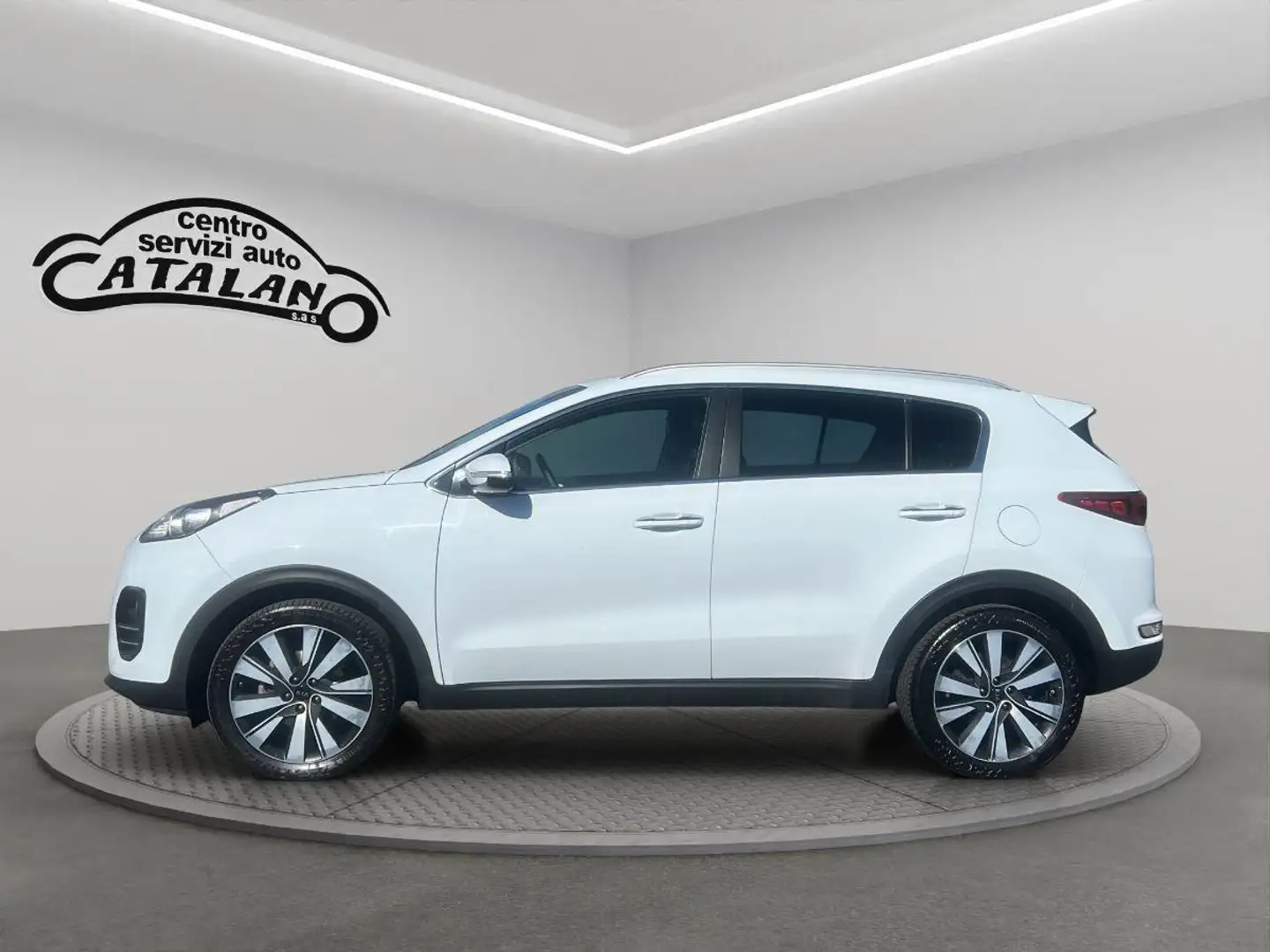 Kia Sportage 1.7 CRDI 115cv 2WD Class TELECAMERA NAVI Blanc - 2