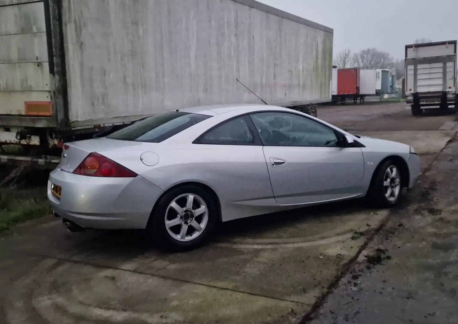 Ford Cougar 2.5-24V V6 Silber - 2