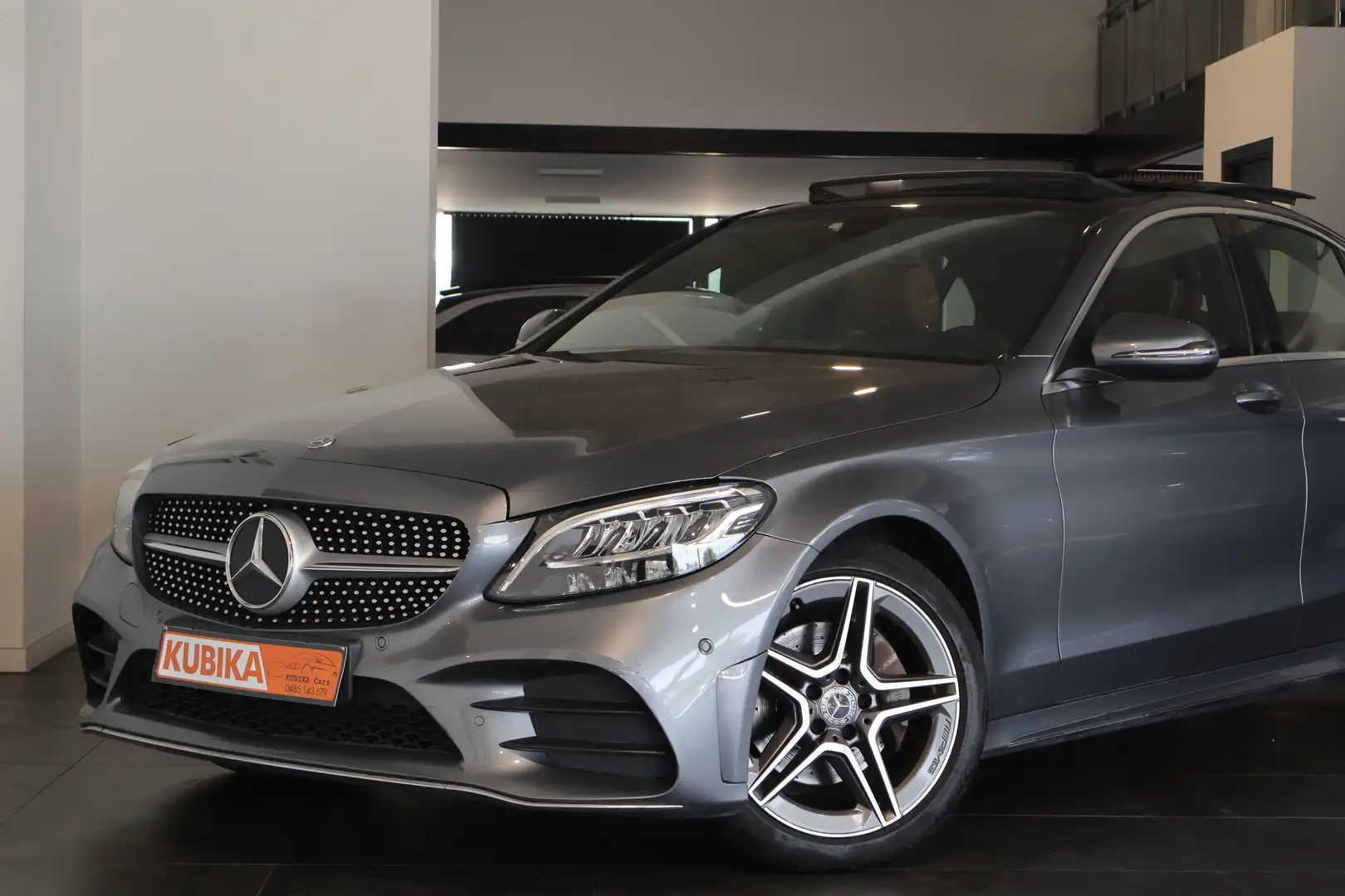 Mercedes-Benz C 200 C 200 d 9G-TRONIC AMG Line Pano CruiseC Garantie* Gris - 2