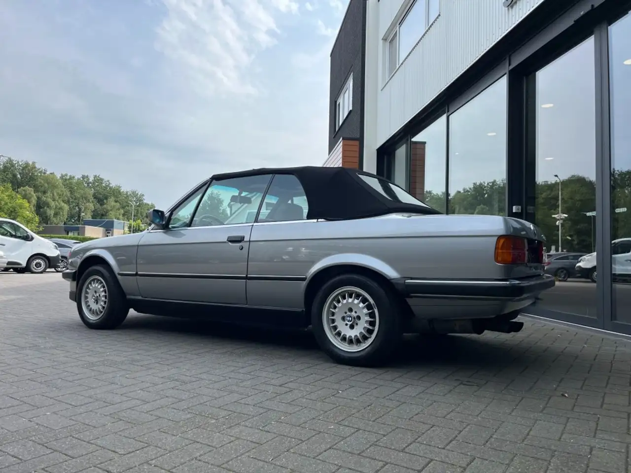 BMW 325I Cabrio Automaat, Collectors Item, foto 6