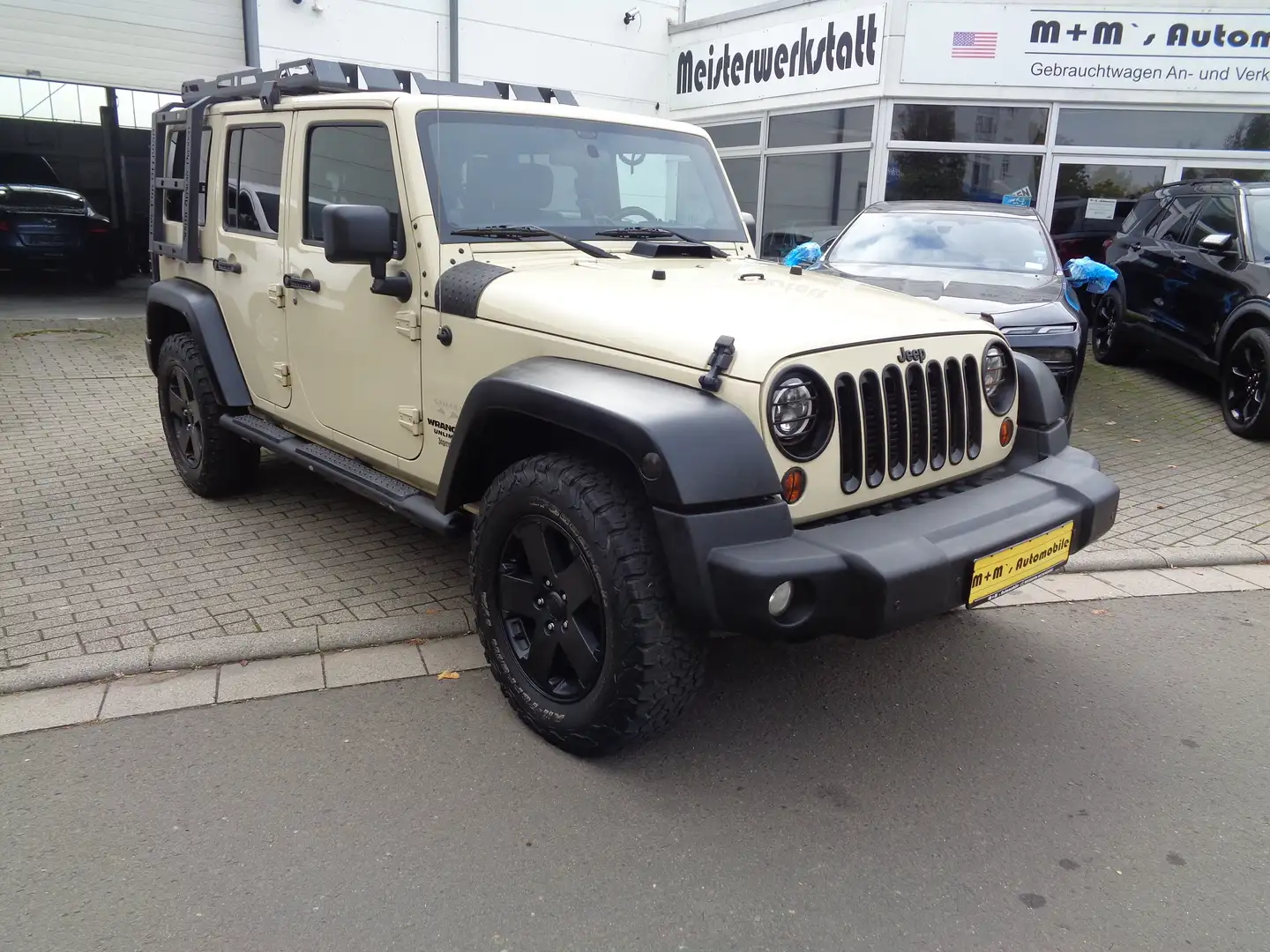 Jeep Wrangler Unlimited Sahara Insp. + ZR neu Beige - 2