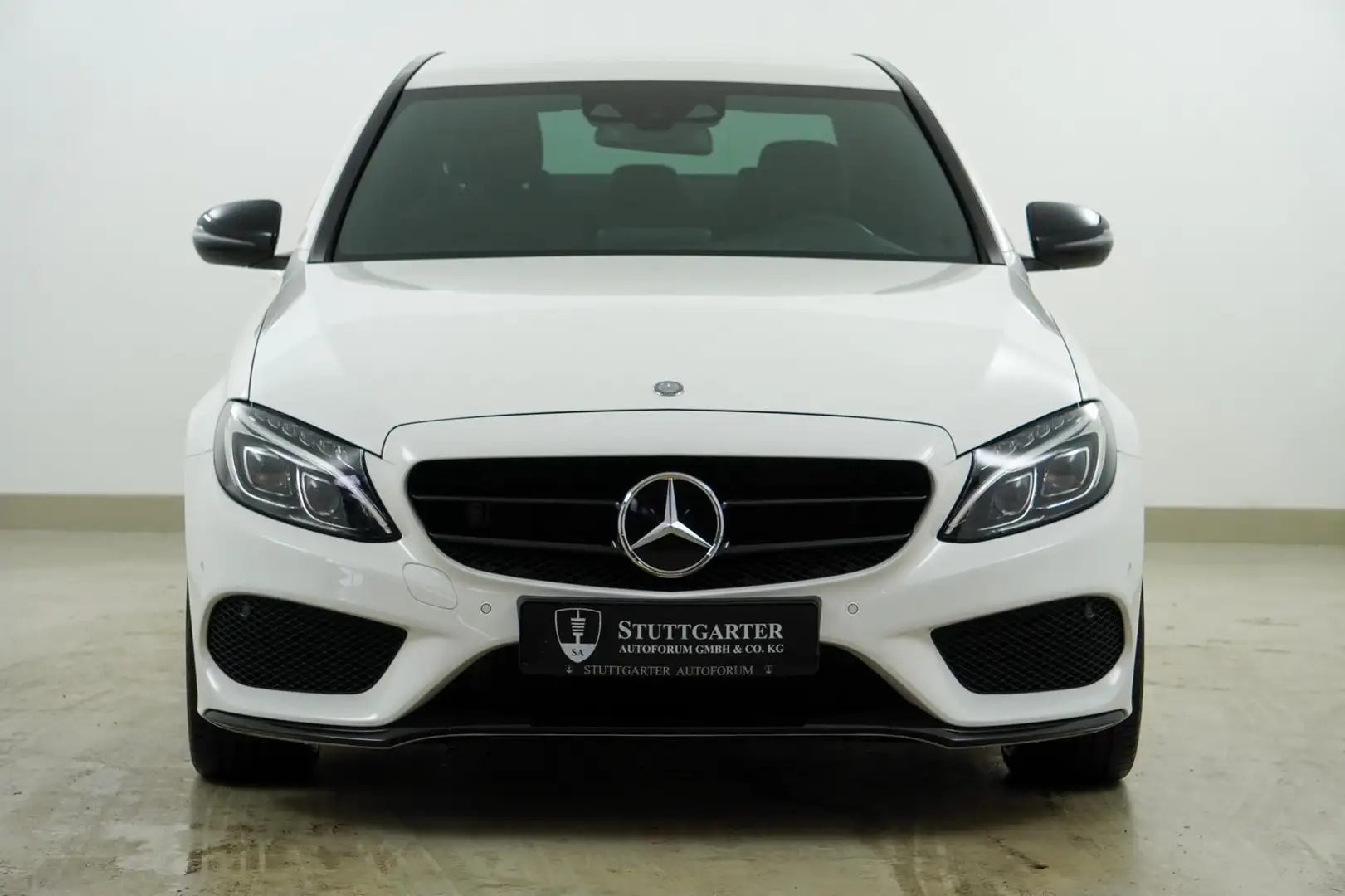 Mercedes-Benz C 400 4Matic AMG Line Distron Burmester Head-up Weiß - 2