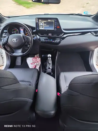 Toyota C-HR 180H Advance 2021, foto 9