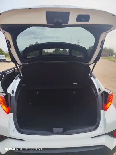 Toyota C-HR 180H Advance 2021, foto 10