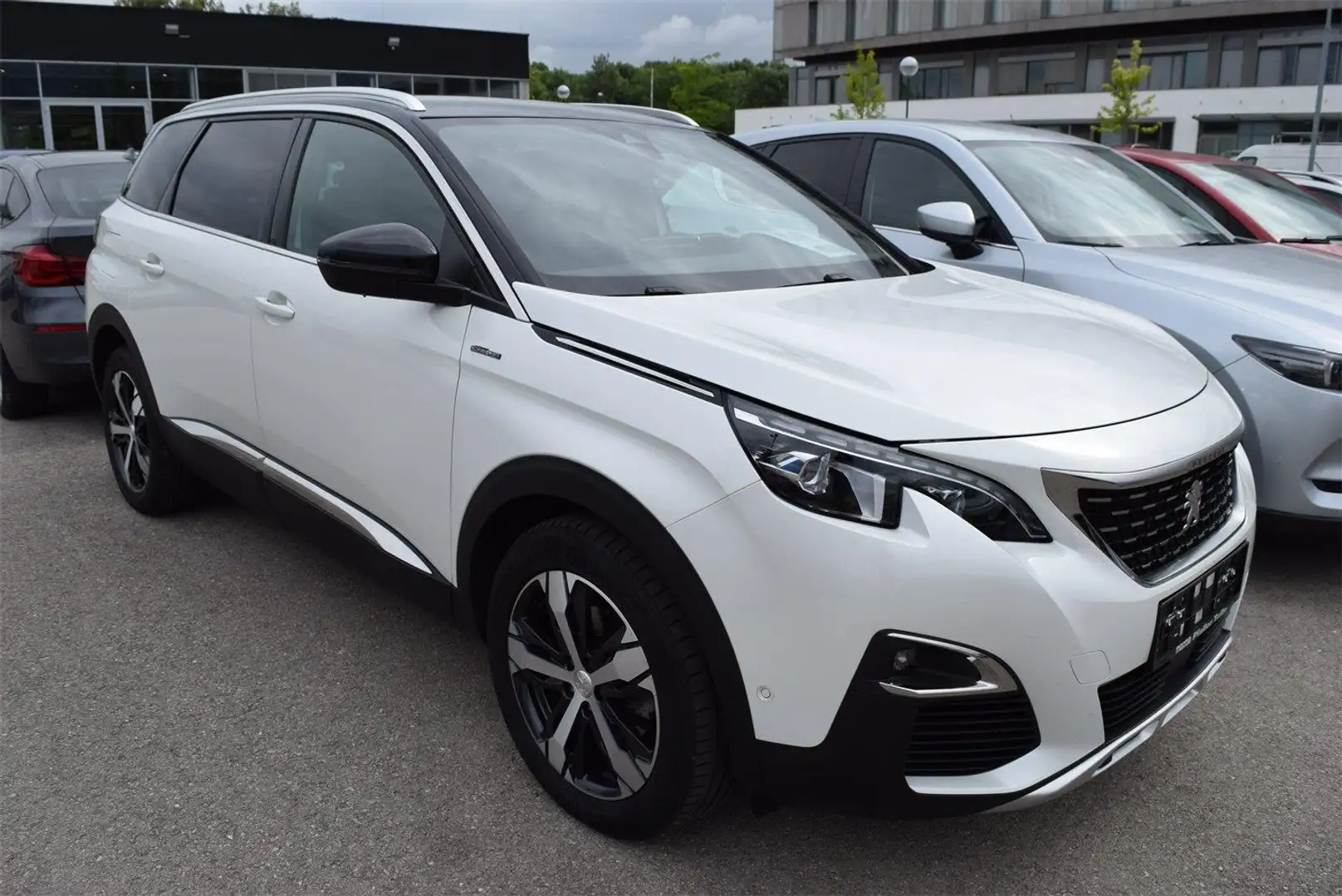 Peugeot 5008 1,2 PureTech 130 S&S GT Line Blanc - 2