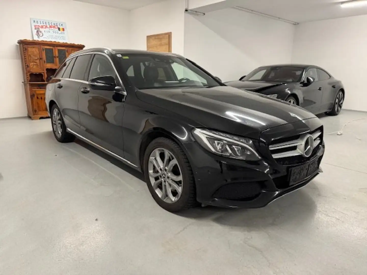 Mercedes-Benz C 250 C 250 T BlueTec / d 4Matic; AHK; LUFT; KAMERA Schwarz - 2