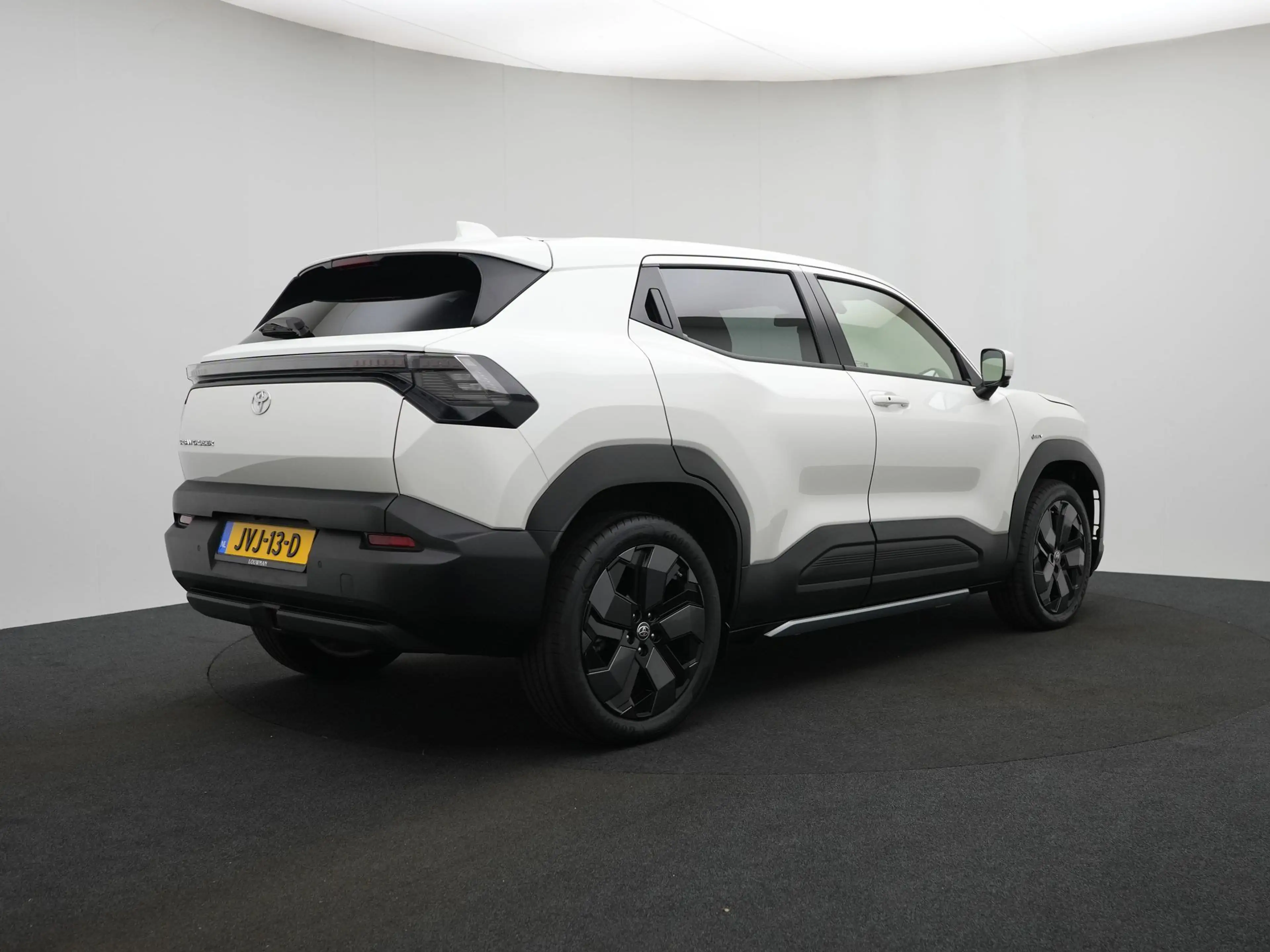 Toyota Urban Cruiser Executive 61 kWh — photo 5