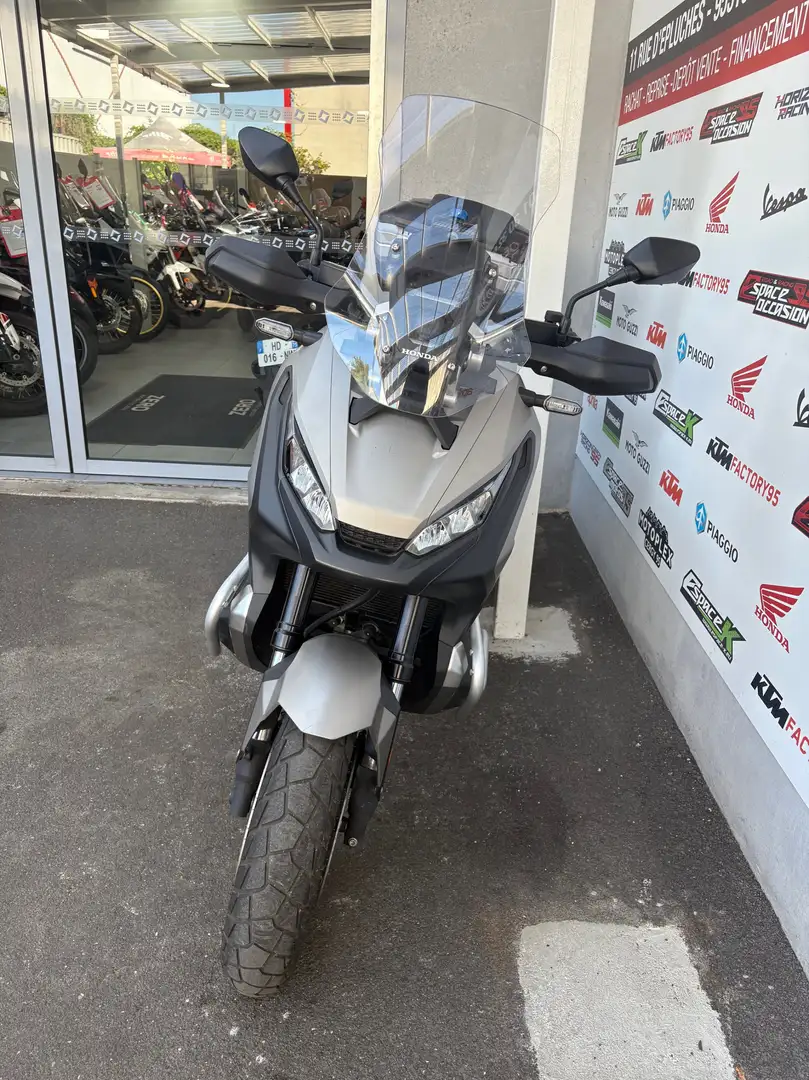 Honda X-ADV - 2