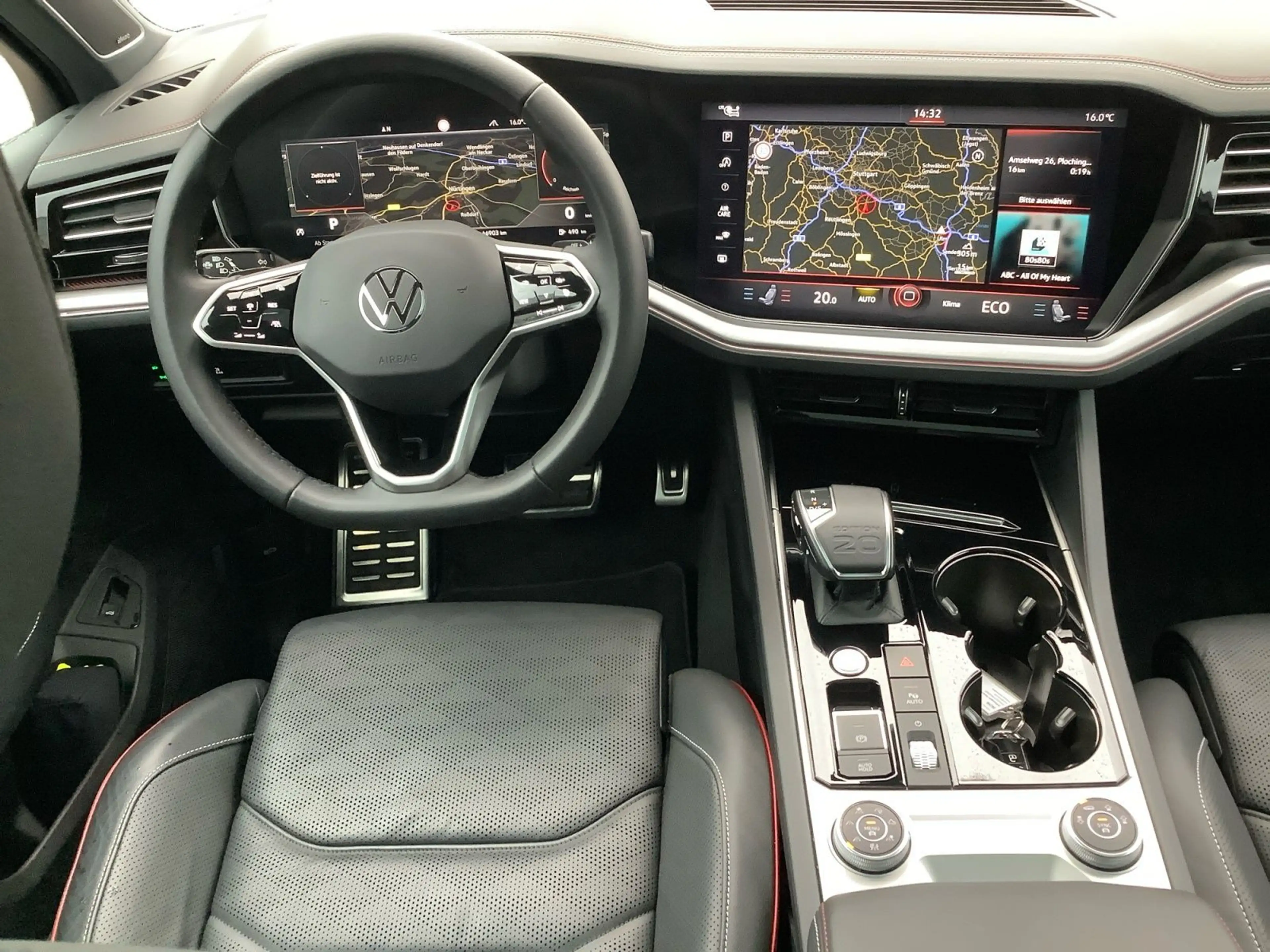 Volkswagen Touareg 3.0 TDI Elegance AHK ACC Matrix Pano Sta — photo 10