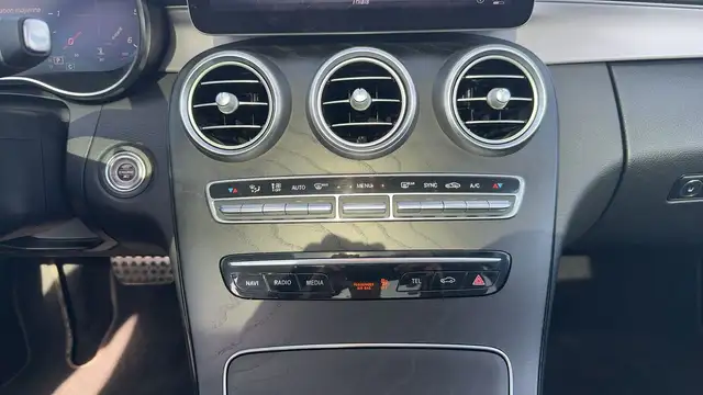 Mercedes-Benz Unknown Model view 13