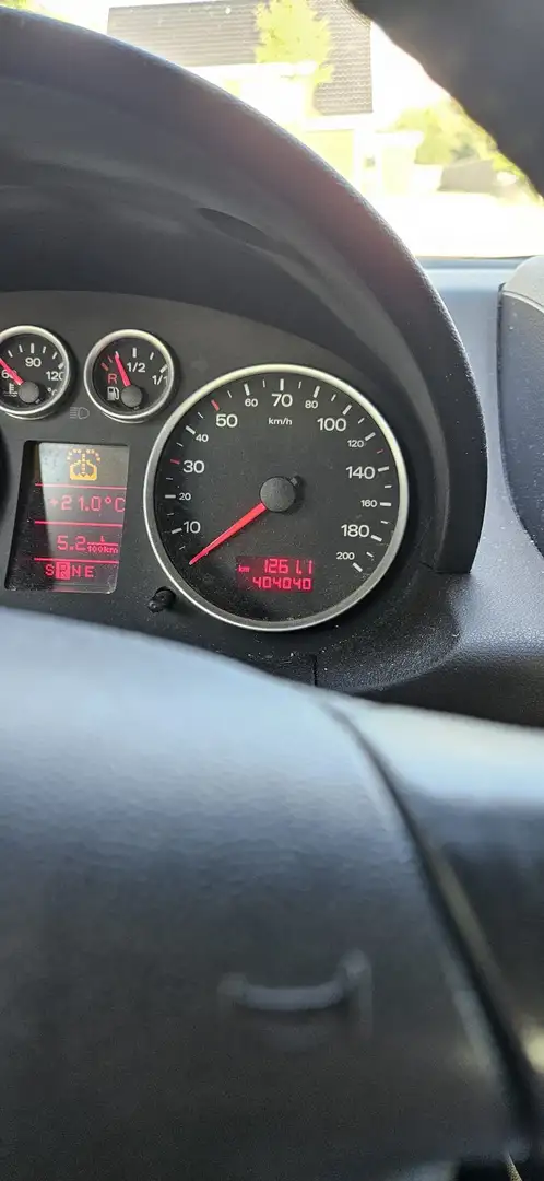 Audi A2 3L Šedá - 1