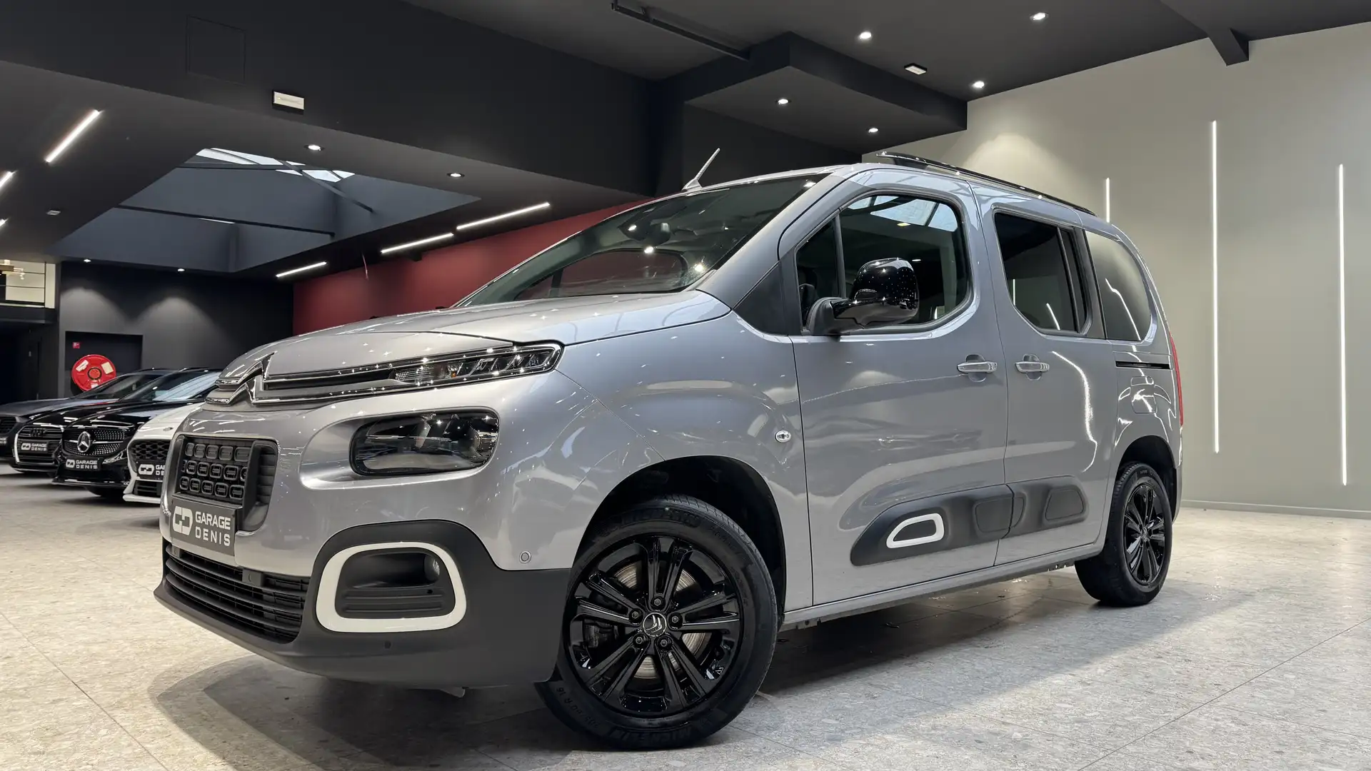 Citroen Berlingo 1.5 BlueHDi M Shine *GPS+CAMERA*360*LED* Gris - 1