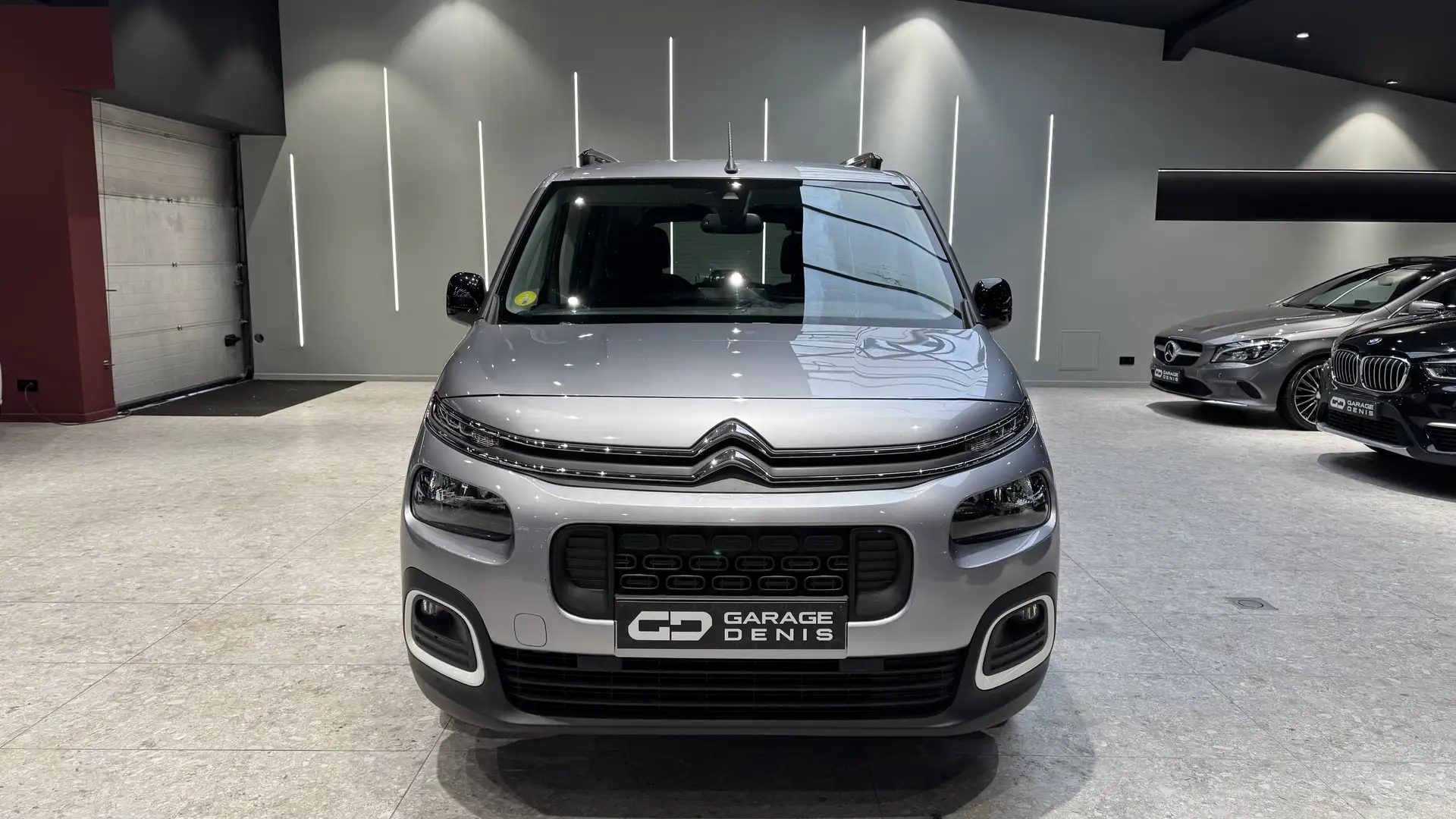 Citroen Berlingo 1.5 BlueHDi M Shine *GPS+CAMERA*360*LED* Gris - 2