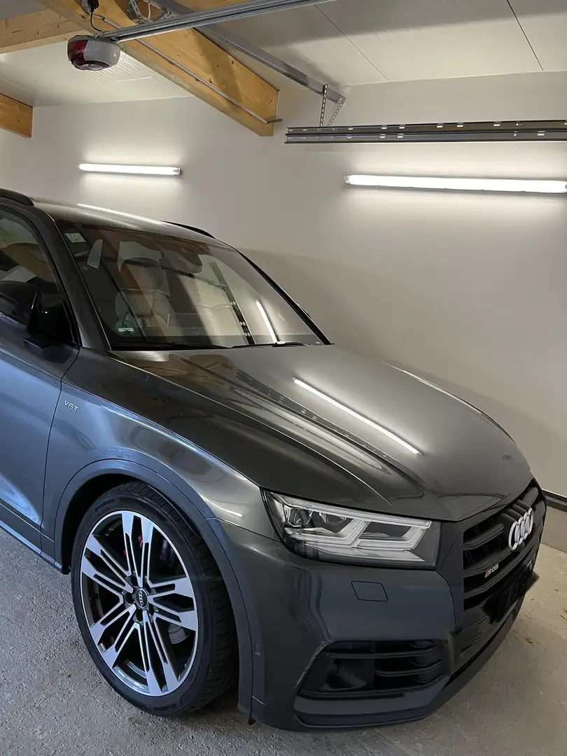 Audi SQ5 3,0 TFSI quattro S-tronic Grau - 2