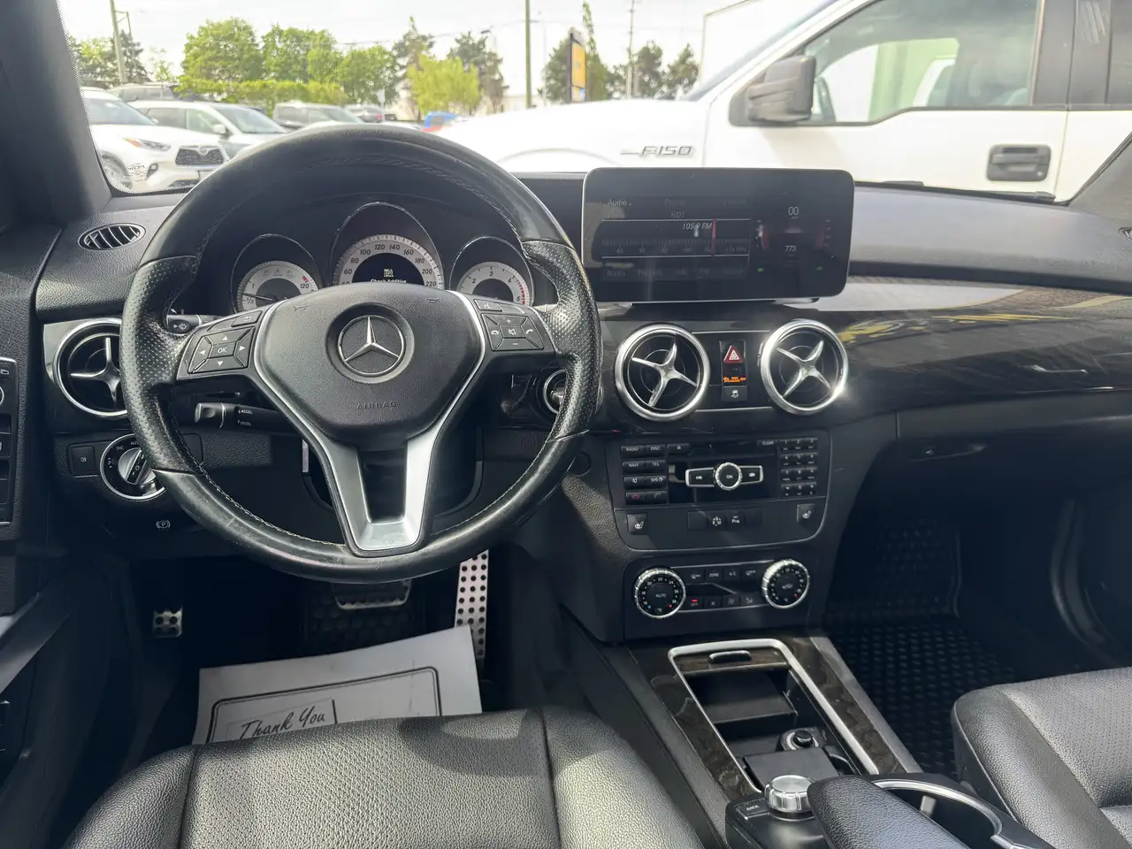 Mercedes-Benz GLK-Class снимка Mercedes-Benz GLK-Class